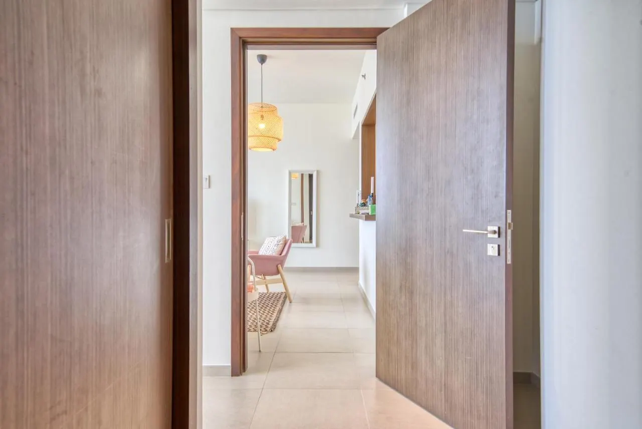 شقة Boho-Chic Cosy 1Br, Minutes To Burj Khalifa دبي 0*,  الإمارات العربية المتحدة